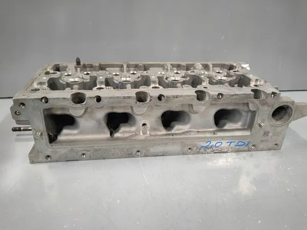 GOLF VII LEON III Cabeza de motor 2.0-TDI 04L103064J image 3