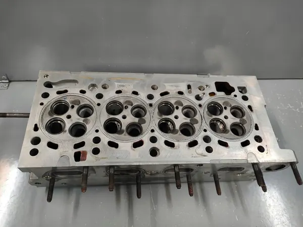 GOLF VII LEON III Cabeza de motor 2.0-TDI 04L103064J image 6