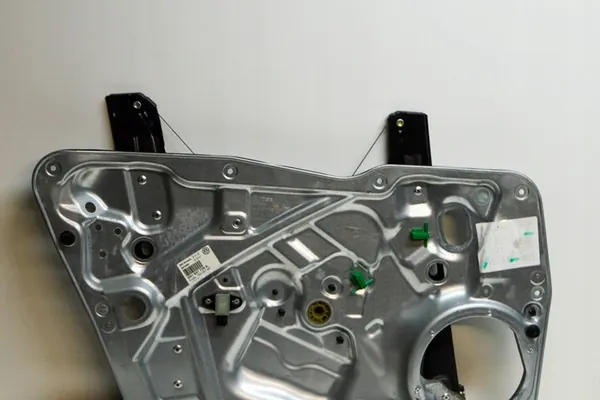 Mecanismo de janela dianteira esquerda VW TIGUAN 5N0837461 image 3