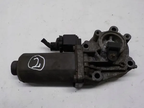 Réducteur d'angle BMW X3 E83 OEM 0130008507 image 2