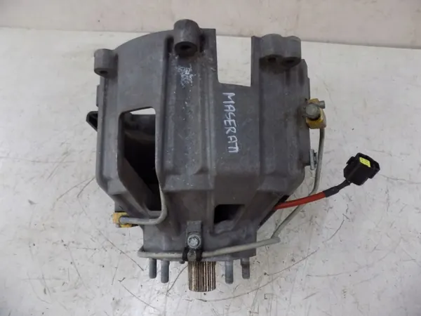 Maserati 4200 GT 4.2 Koppelhuis OEM Gebruikt onderdeel image 4