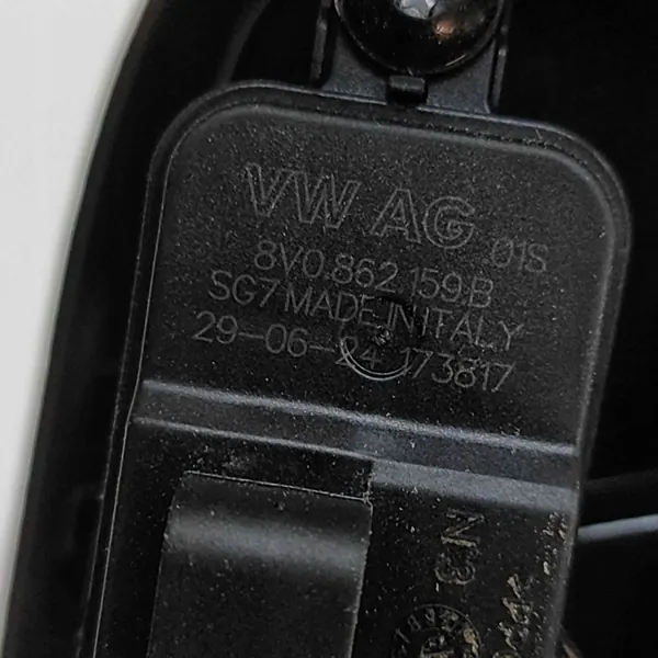 Kraftstofftankklappe OEM 5LG809702 für Skoda Enyaq iV SUV image 5