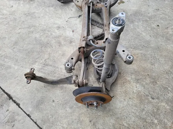 Mazda 6 GJ Hinterachsschwinge OEM PRKA114221657078 image 10