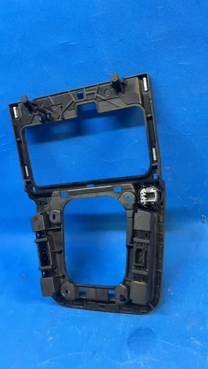 OEM 3G1864263 Keskikonsolin Peite VW Passat B8 image 8