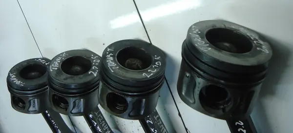 Pistón con Biela H268X para FORD TRANSIT MK7 2.2TDCI image 3
