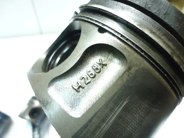 Pistón con Biela H268X para FORD TRANSIT MK7 2.2TDCI image 4