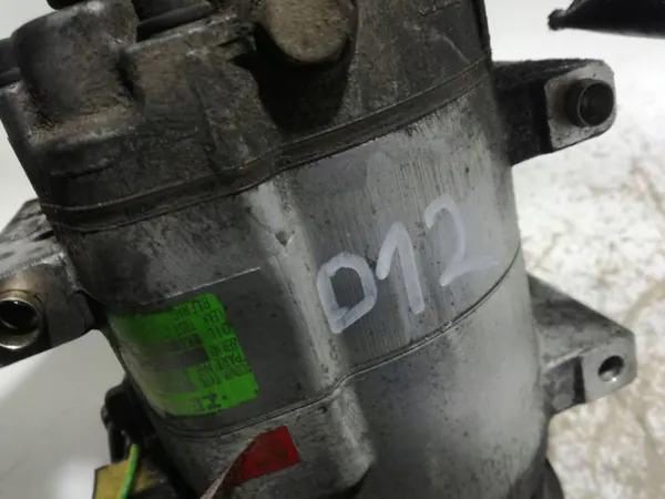 Compressor AC Audi A4 B5 OEM 5062310381 - Usado image 4