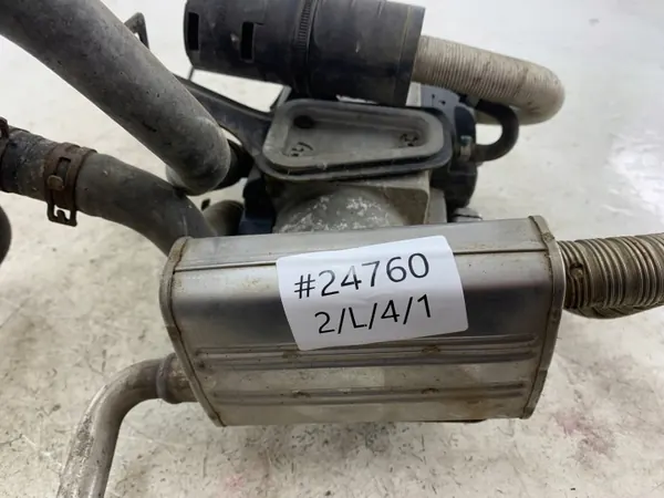 Webasto Heizung Jaguar S-Type 2006 OEM 4R8318K463AF image 7
