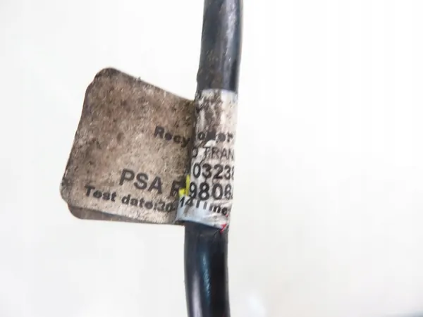 PEUGEOT 308 II T9 2.0 BLUE HDI TUYAU D'EMBRAYAGE OEM image 3