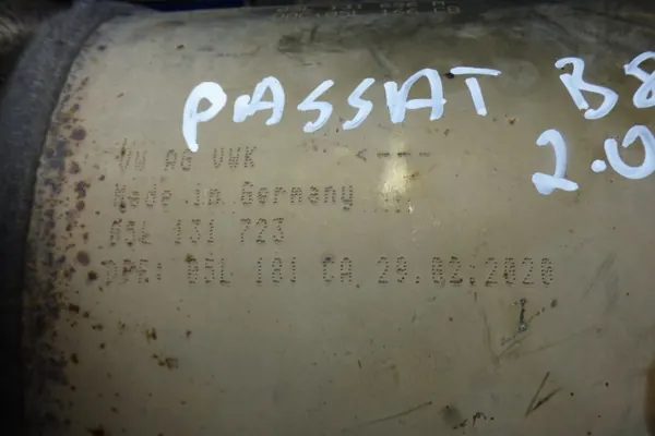 Katalysator OEM 05L131656M voor VW Passat B8 2.0 TDI image 5
