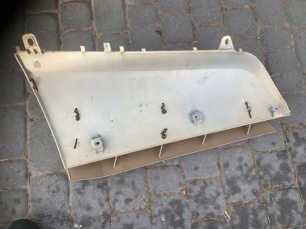 Mercedes A9607510730 Kabinen-Spoiler rechte Seite image 3