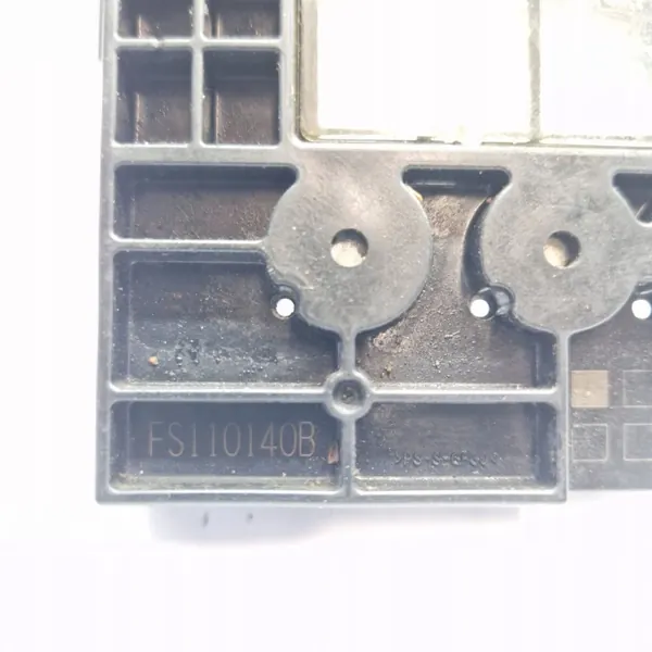 Subaru Outback Sicherung OEM FS110140B - Gebraucht image 4