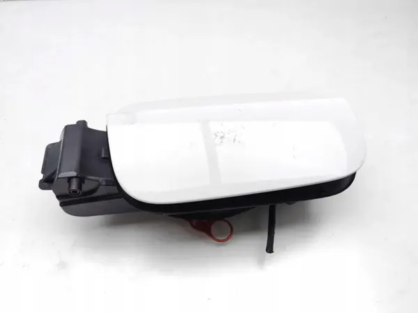 Audi A5 Polttoainelippa OEM 8W8809906 - Käytetty kunto image 10