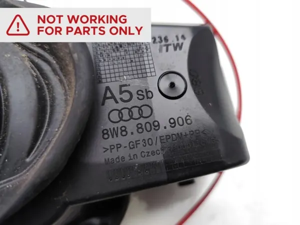 Audi A5 Polttoainelippa OEM 8W8809906 - Käytetty kunto image 6