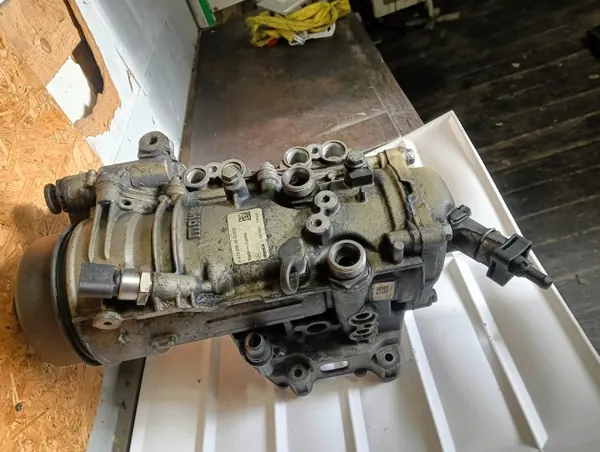 Kraftstofffilterbasis OEM A4700905652/002 für Actros MP4 image 4