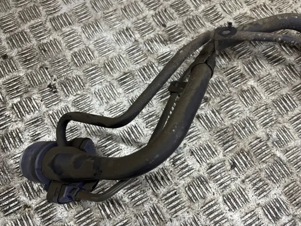 Tankdeckel Toyota Prius OEM AMD221879 - Gebraucht image 3
