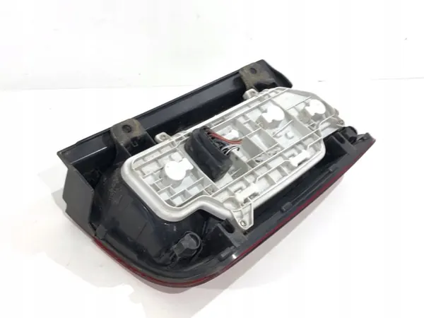 Lámpara trasera izquierda VW Caddy IV image 6