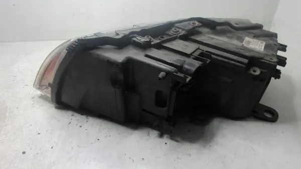 Audi A8 S8 D3 höger framlykta OEM COC1813 image 7