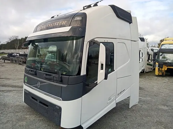 Volvo FH4 Globetrotter XL Cabine OEM 85135364 - Gebruikt image 3