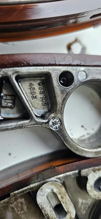 Audi A6 C6 2.7 TDI BPP Timingkedjedelar image 4