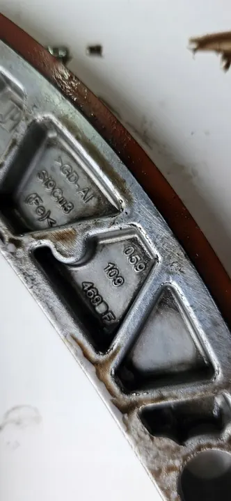 Audi A6 C6 2.7 TDI BPP Timingkedjedelar image 8