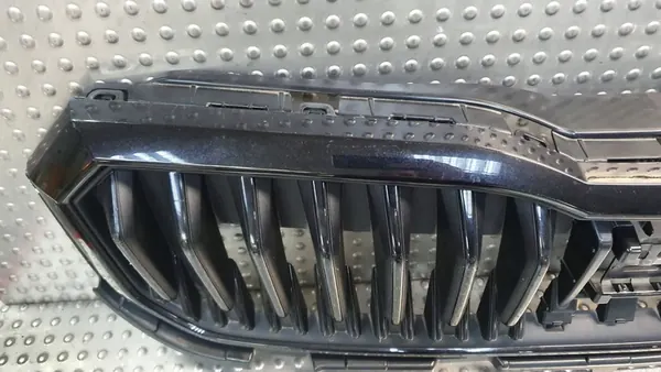 SKODA SCALA LIFT 657 Grill Bumper OEM 657853653B image 5