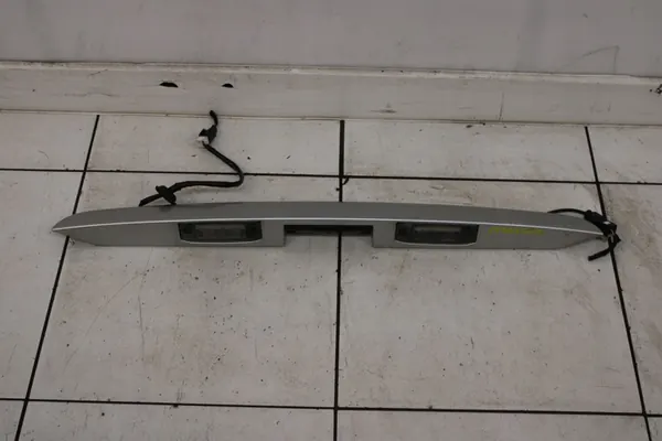 KIA CEED I HB Acabamento Traseiro do Porta-Malas 9S image 4