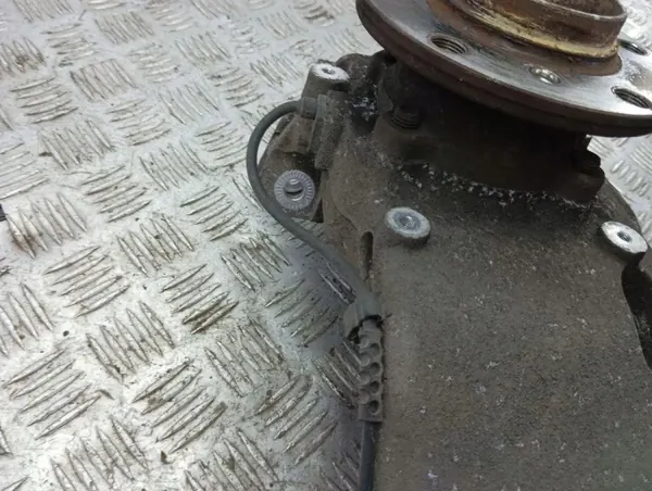 OEM 56091210 Mini Cooper R60 Hinterradnabe Links image 6