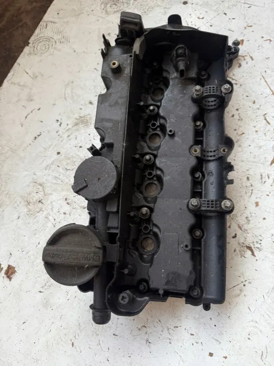 BMW Ventildeckel OEM 7797613 für N47 2.0D Motor image 2