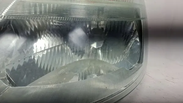 Refletor Frontal Esquerdo Citroen Berlingo 00006204AX image 8