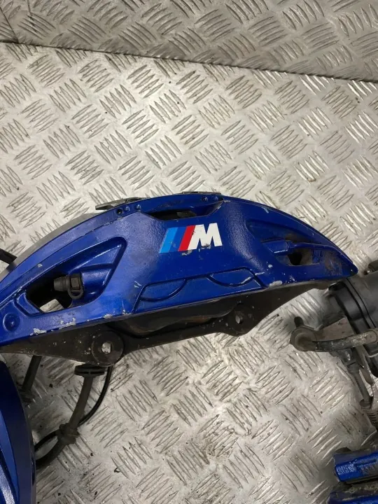 Juego de pinzas de freno OEM DO BMW 7 G11 G12 4.4 V8 image 6