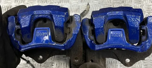 Juego de pinzas de freno OEM DO BMW 7 G11 G12 4.4 V8 image 8