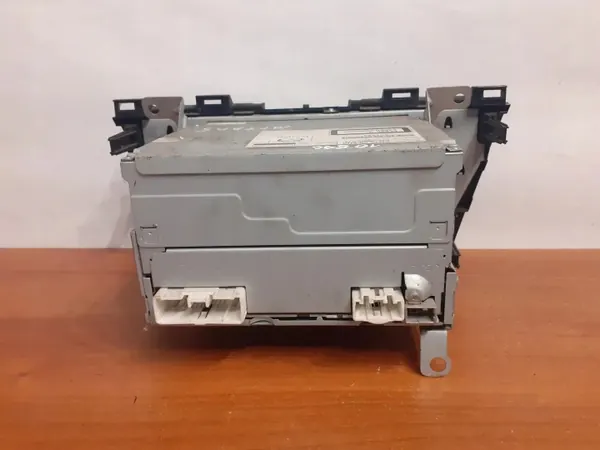 Changer CD Mazda 5 OEM 10896 - État utilisé image 6