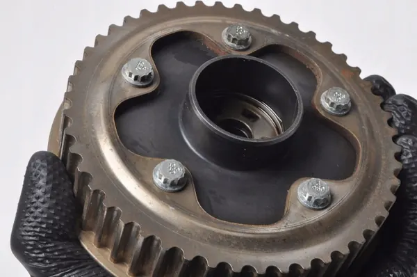 Volvo Riemwiel OEM 3237525 - Gebruikt image 3