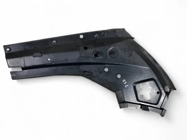 OEM 4KE805284 vordere Gurtabdeckung für Audi E-Tron 55 image 5