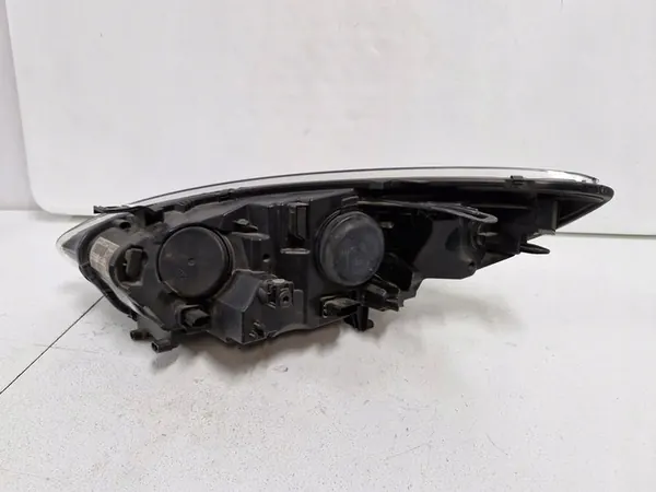 Oikea Ajovalo Renault Megane III Lift 260106839R image 8