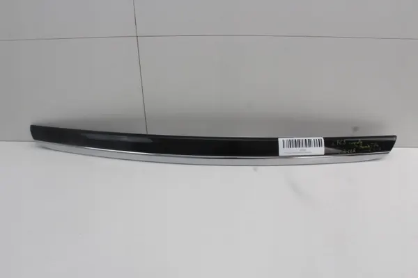 Toyota OE Heckklappenblende für Auris I Lift 09-12R image 2