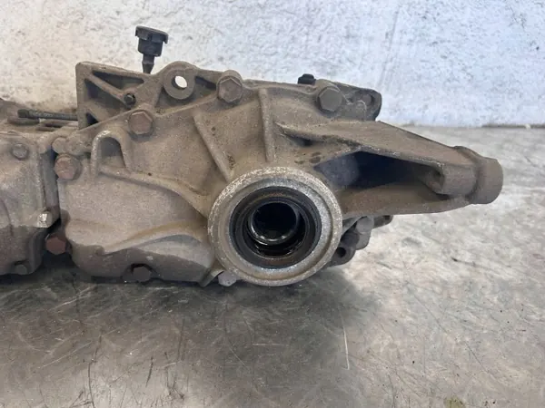 BMW X1 F48 F49 Achterdifferentieel OEM 8655340 image 7