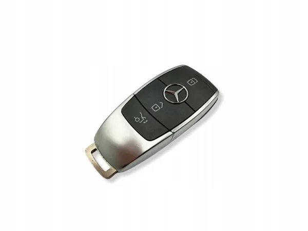 Llave Keyless Mercedes OEM A1779054606 - Usada image 5