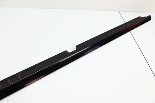 Garniture vitre portière arrière gauche Mercedes W204zgarlt image 3