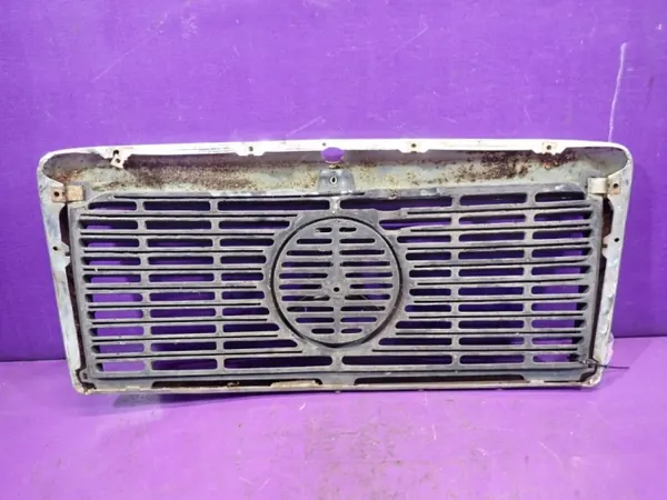 Mercedes 124 Sedan grille embleem OEM Zawada-383988- image 6