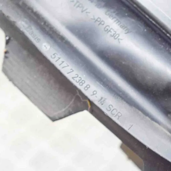 BMW Tankklappe OEM 723889 für 3er F30 Modell image 6
