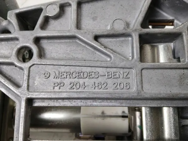 Mercedes W212 sähköinen ohjauspylväs OEM A2124601716 image 5