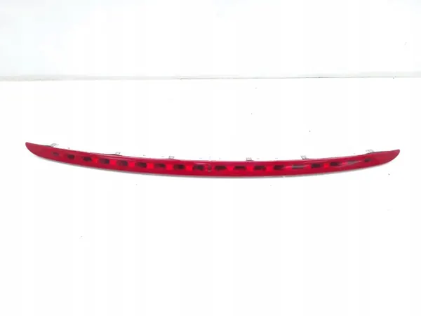 Tredje Bromsljus Mercedes C W204 OEM A2049062601 image 2