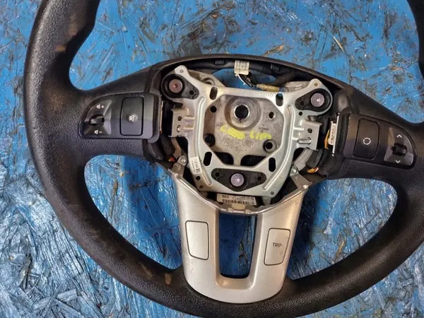 Volant KIA CEED I LIFT 09-12 image 4
