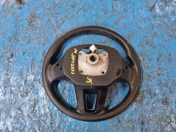 Volant KIA CEED I LIFT 09-12 image 5