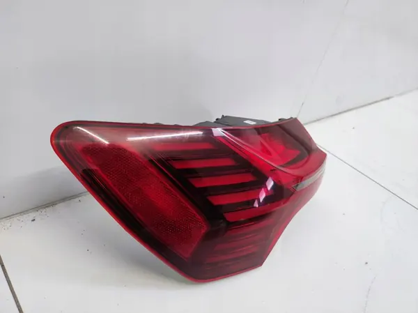 Lámpara trasera izquierda Full LED Audi Q8 E-Tron OEM 4KE945091B image 3