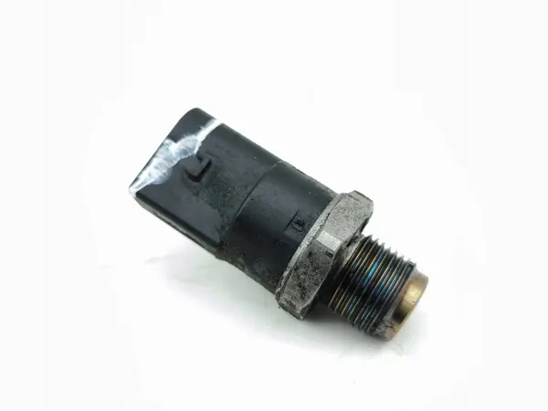 Sensor pressão combustível Mercedes-Benz A0041536728 image 4