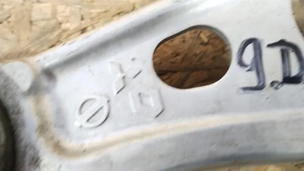 Braccio di controllo anteriore destro Nissan X-Trail image 3