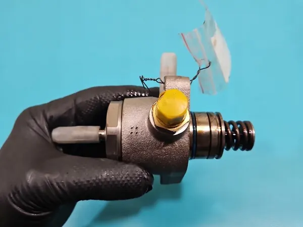 Korkeapainepolttoainepumppu Audi A5 2.0 TFSI (CNCD) image 8